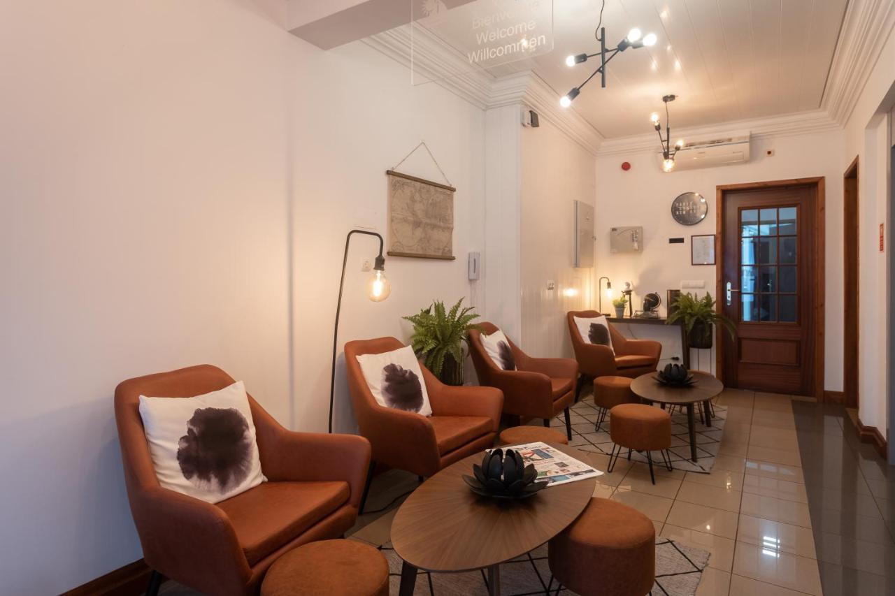 C Hotel 蓬塔德尔加达 外观 照片